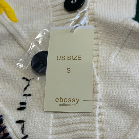 Ebossy NEW Women’s Embroidered Chunky Soft Sweater In White Sz.S Retro Chunky - Picture 8 of 10